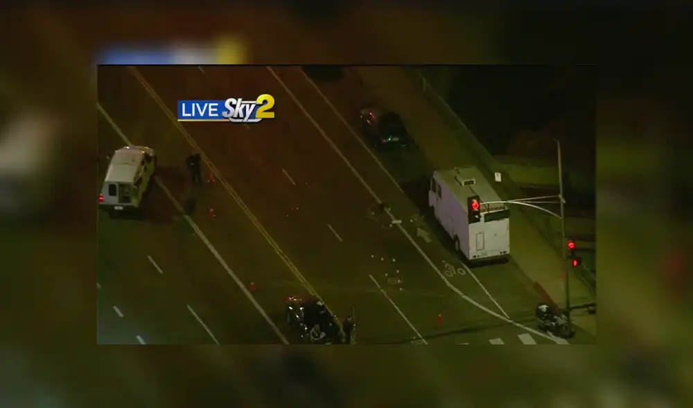 Policía muere atropellada mientras ayudaba a una anciana a cruzar la pista [VIDEO] 