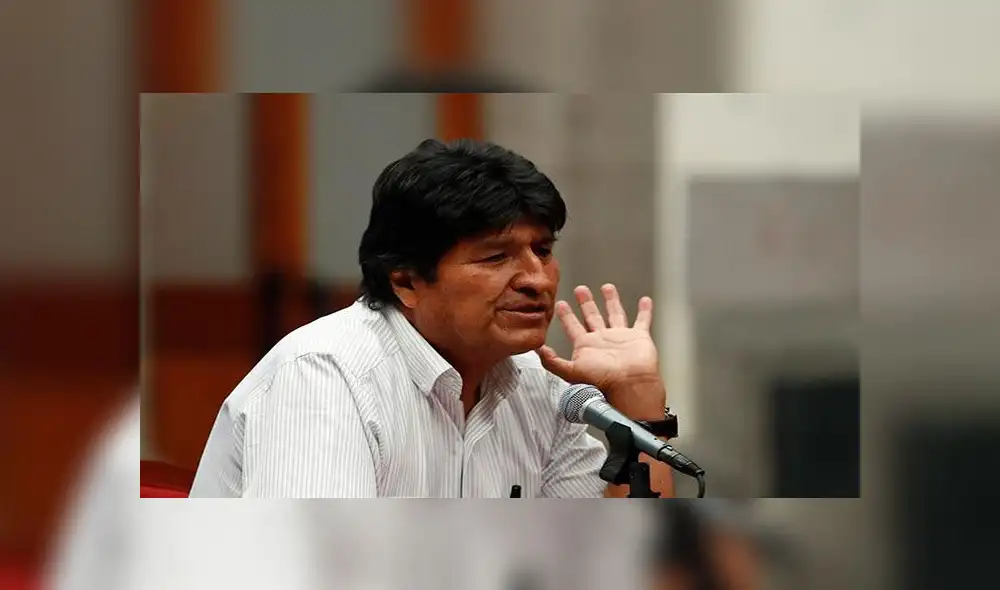 "Retiro mi candidatura, pero deberían dejarme terminar mi mandato", subrayó Evo Morales. Foto: EFE