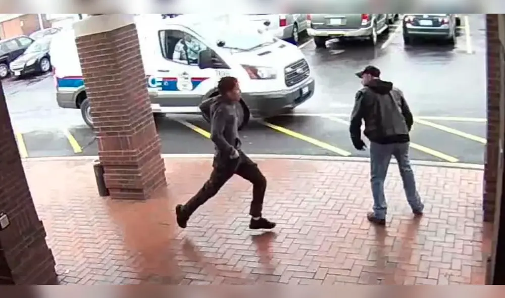 En Youtube: hombre hace impactante movimiento de lucha contra un ladrón [VIDEO]