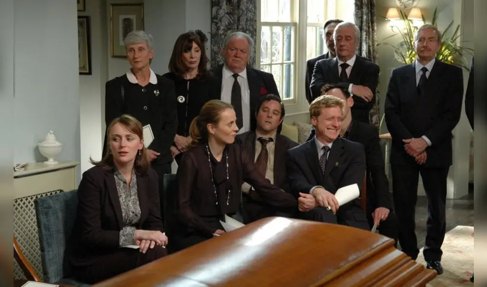 'Un funeral de muerte' es una de las películas que se podrá disfrutar por la noche en España. (Foto: El País) 'Un funeral de muerte' es una de las películas que se podrá disfrutar por la noche en España. (Foto: El País)