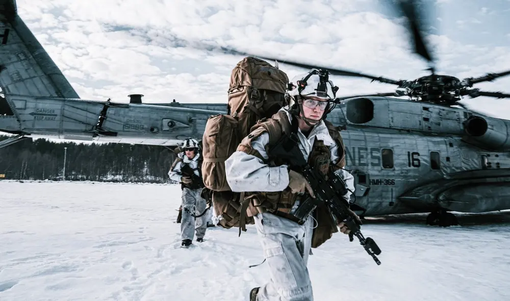 Mediante la agencia científica DARPA, Estados Unidos lidera proyectos cuyos fines son crear soldados inmunes al frío, un 'superpoder' que les vendría bien para combatir en nuevos territorios como el Ártico. Foto: Sgt. Williams