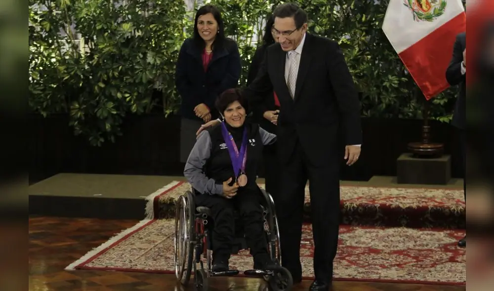 Martín Vizcarra felicitó a medallistas de Juegos Parapanamericanos [FOTOS]