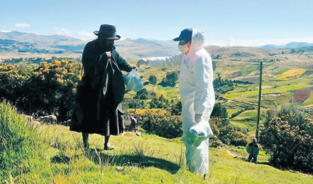 Olvidados. En las zonas más pobres del país la gente vive con lo que encuentre en el campo. No tienen acceso a servicios básicos y no reciben los bonos.