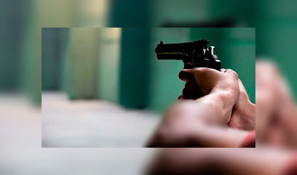 La joven no soportó la infidelidad y disparó a la amante de su pareja. La joven no soportó la infidelidad y disparó a la amante de su pareja.