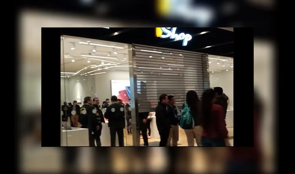 Los sujetos ingresaron vestidos de seguridad para perpetrar el robo. Los sujetos ingresaron vestidos de seguridad para perpetrar el robo.