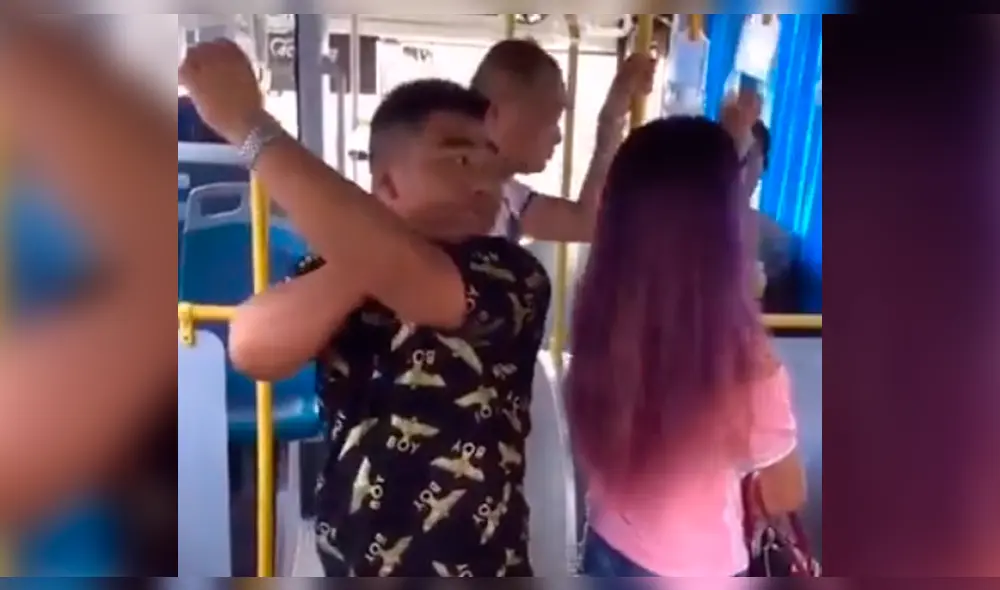 Facebook viral: sujeto recibe cruel castigo por manosear a sexy chica en bus [VIDEO]