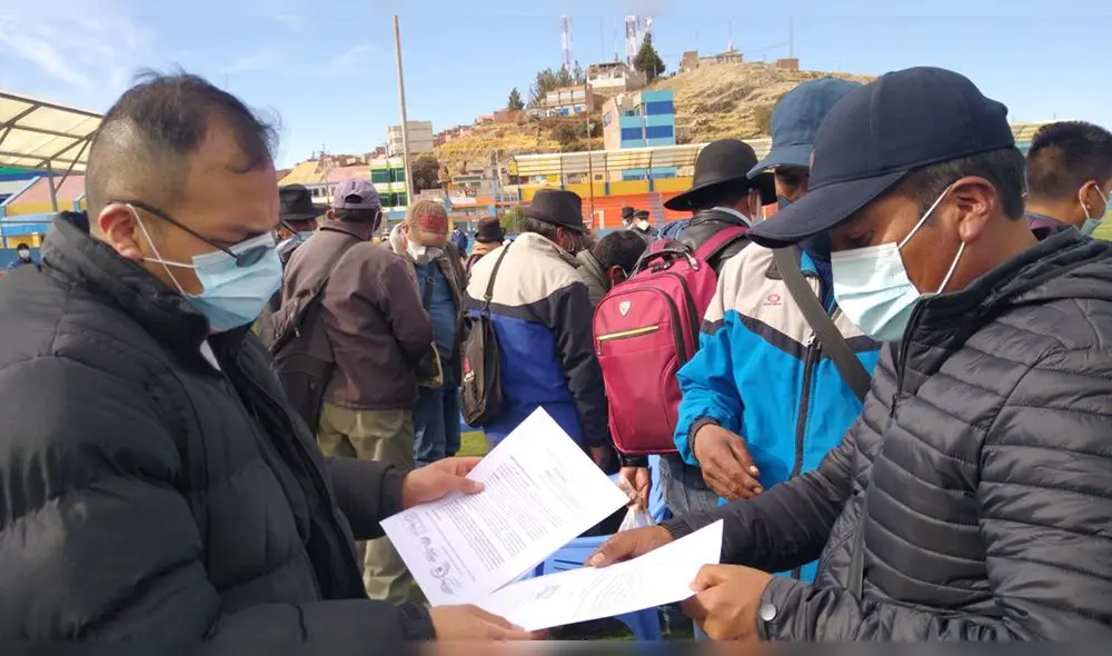 Dirigentes se reunieron en Ilave para ratificar su negativa al proyecto Vilavilani. Foto: La República Dirigentes se reunieron en Ilave para ratificar su negativa al proyecto Vilavilani. Foto: La República