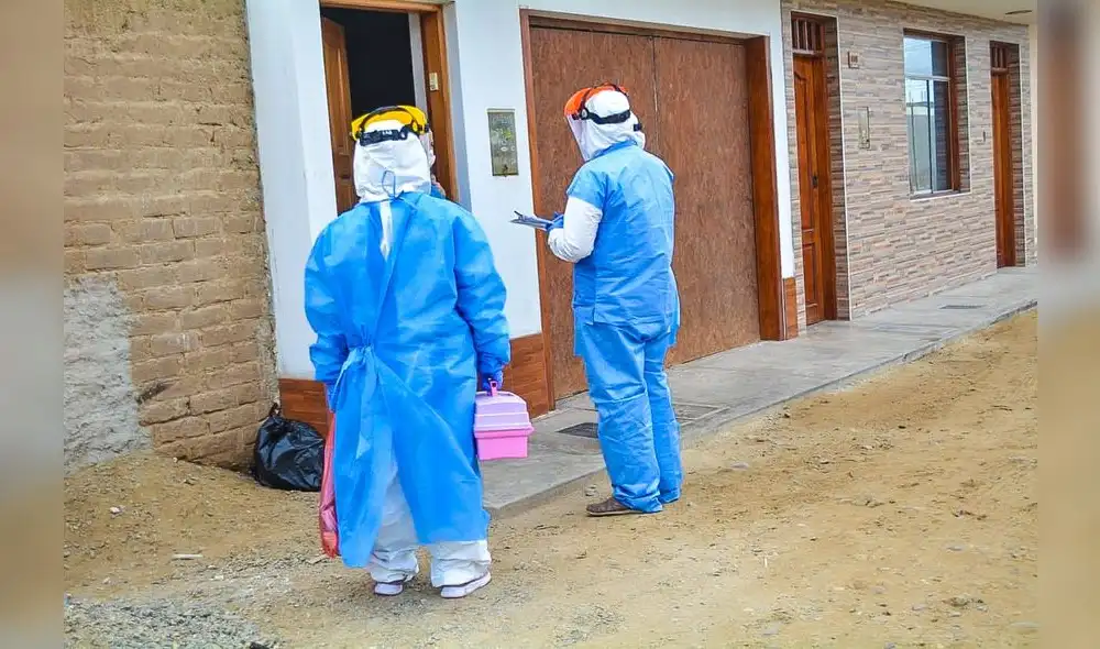 Son 30 profesionales que van casa por casa detectando casos de la COVID-19. Son 30 profesionales que van casa por casa detectando casos de la COVID-19.