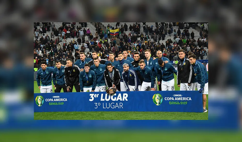 Argentina terminó con la maldición y venció 2-1 a Chile por el tercer puesto de la Copa América 2019. Argentina terminó con la maldición y venció 2-1 a Chile por el tercer puesto de la Copa América 2019.