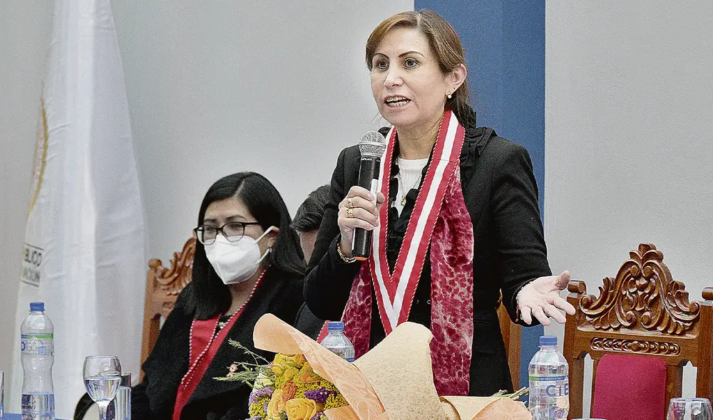 Ceremonia. La fiscal de la Nación recibió en noviembre del 2022 un reconocimiento del Subsistema Especializado en DDHH. Foto: difusión Ceremonia. La fiscal de la Nación recibió en noviembre del 2022 un reconocimiento del Subsistema Especializado en DDHH. Foto: difusión