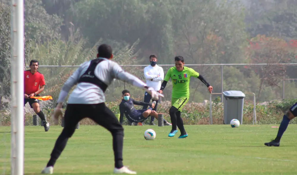 Alianza Lima perdió un partido amistoso contra Alianza Universidad en Cieneguilla. | Foto: @AlianzaUDH Alianza Lima perdió un partido amistoso contra Alianza Universidad en Cieneguilla. | Foto: @AlianzaUDH