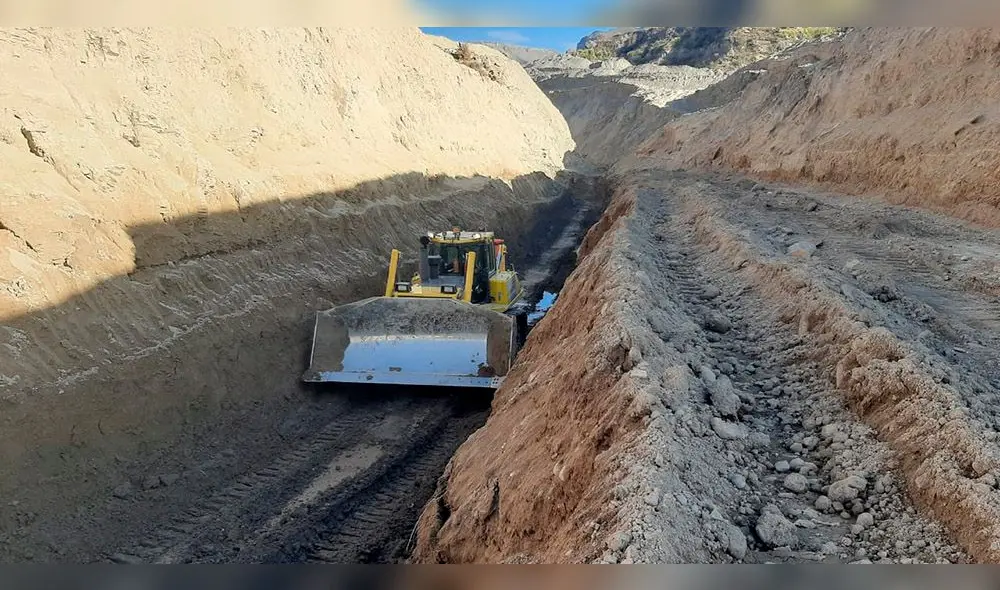 Maquinaria de Southern ayuda con los trabajos de descolmatación. Foto: Southern.