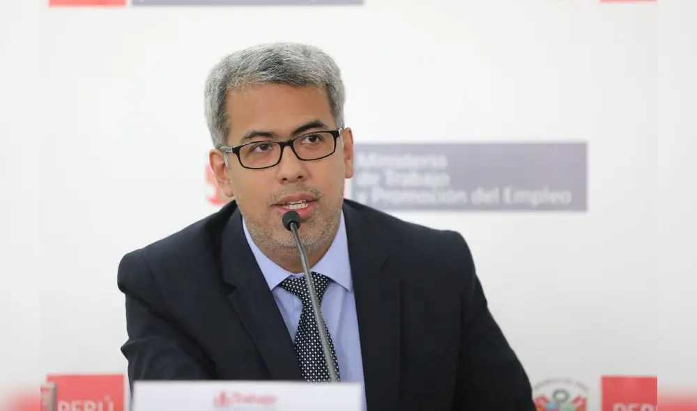 Fernando Cuadros: “Se debe regular el respeto de la jornada máxima de trabajo”.