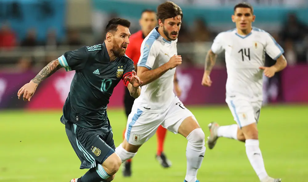 Argentina empató 2-2 con Uruguay en Israel con gol de Messi en los descuentos [RESUMEN]