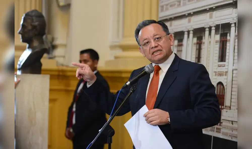 La Contraloría y el contralor compartían un proveedor
