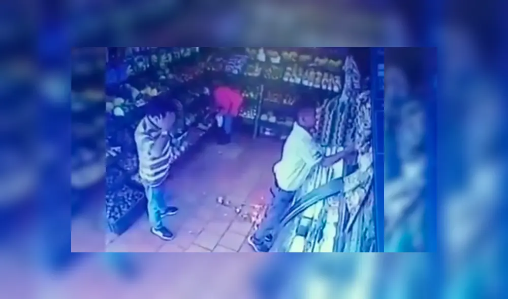 Facebook viral: miles ríen con divertido 'blooper' de repartidor de huevos principiante [VIDEO]