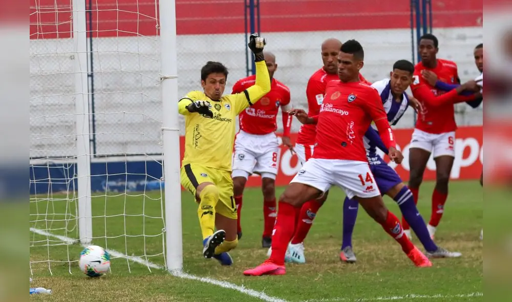 Daniel Ferreyra le dio seguridad al arco de Cienciano durante la fase 1 (Foto: Liga 1)