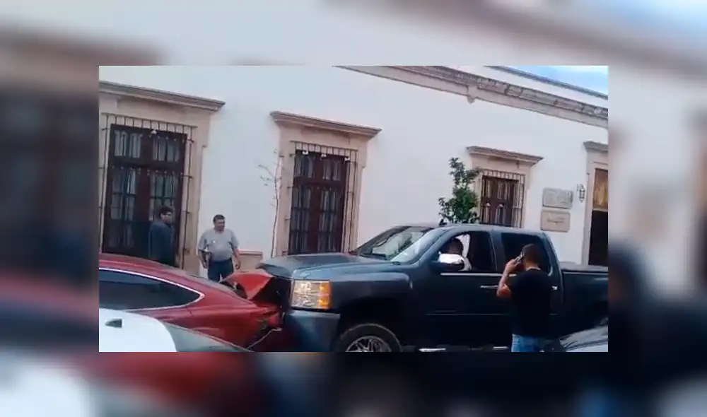 Lady Cheyene, la mujer que encontró a su esposo con amante en un carro y lo chocó [VIDEO]
