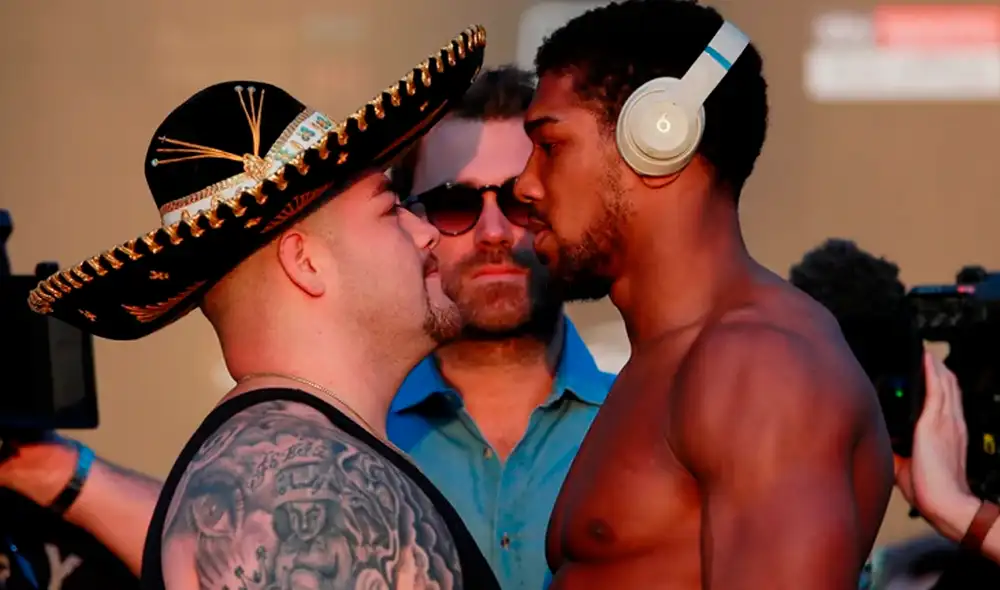 El pugilista mexicano subió notablemente de peso para la pelea de este sábado; mientras que, el británico eligió perder kilos para intentar arrebartale el trono desde territorio árabe.