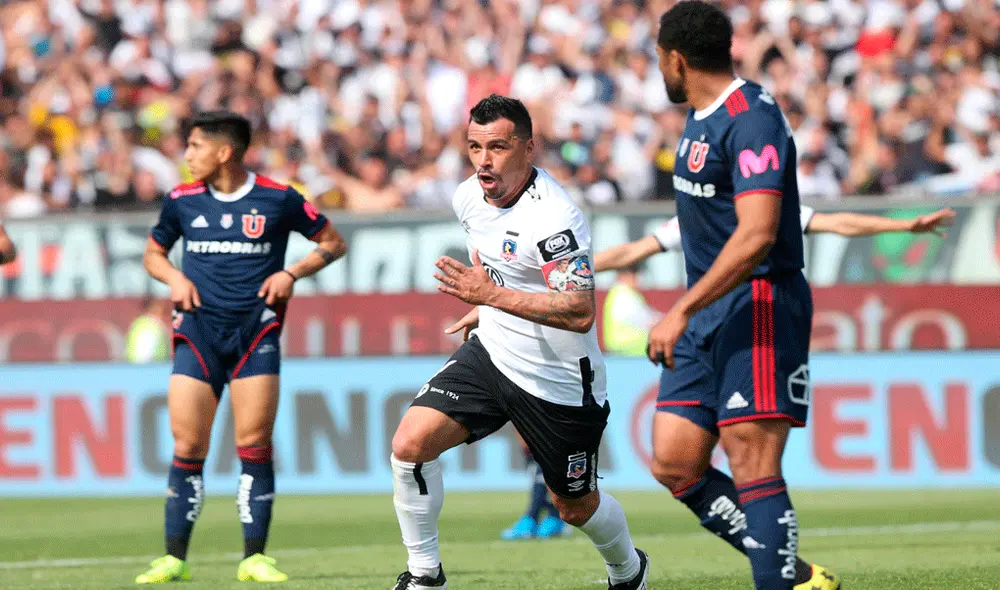 Colo Colo logró remontar el marcador y acrecentó la agonía de la Universidad de Chile en la Primera de División de Chile. | Foto: EFE