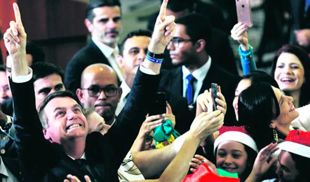 12 meses. Quiso ser un líder internacional, pero no pudo. Combate la "ideología de género" y desea liberar a Brasil de la izquierda.