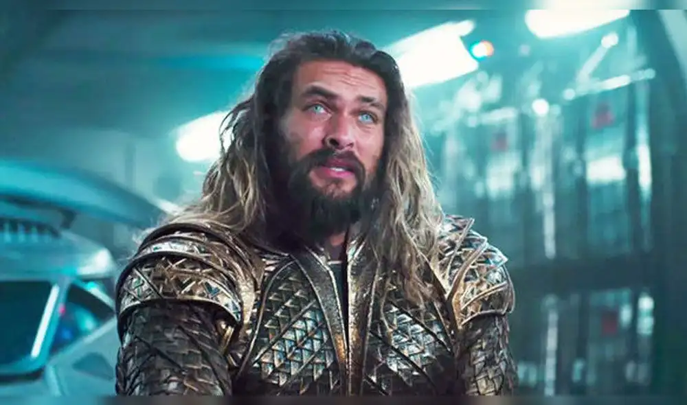 Aquaman: Jason Momoa asiste a estreno con tridente y vive incómodo momento