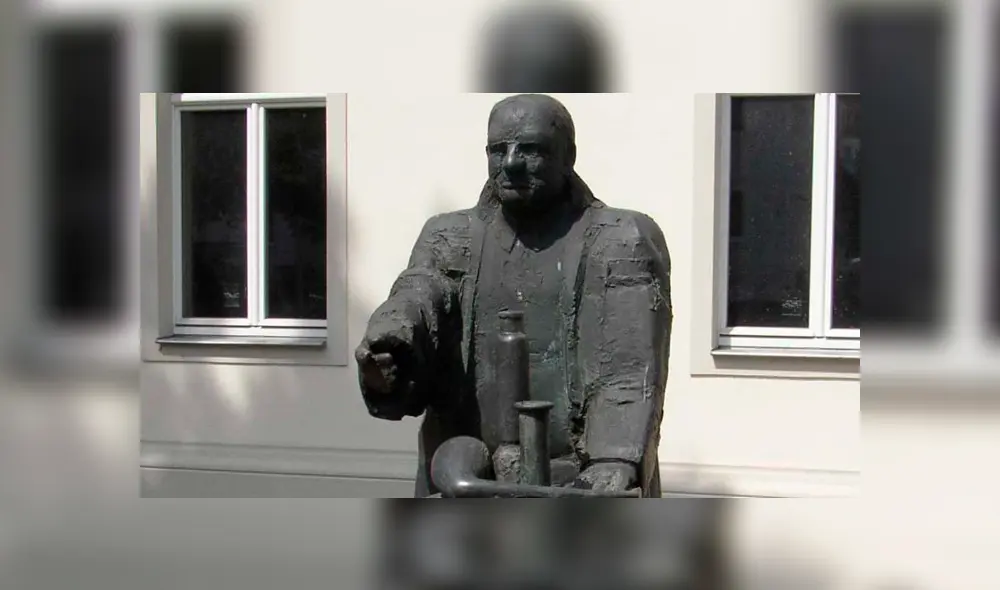 Friedlieb Ferdinand Runge: Google le crea un Doodle por su 225 aniversario al descubridor de la cafeína Friedlieb Ferdinand Runge: Google le crea un Doodle por su 225 aniversario al descubridor de la cafeína