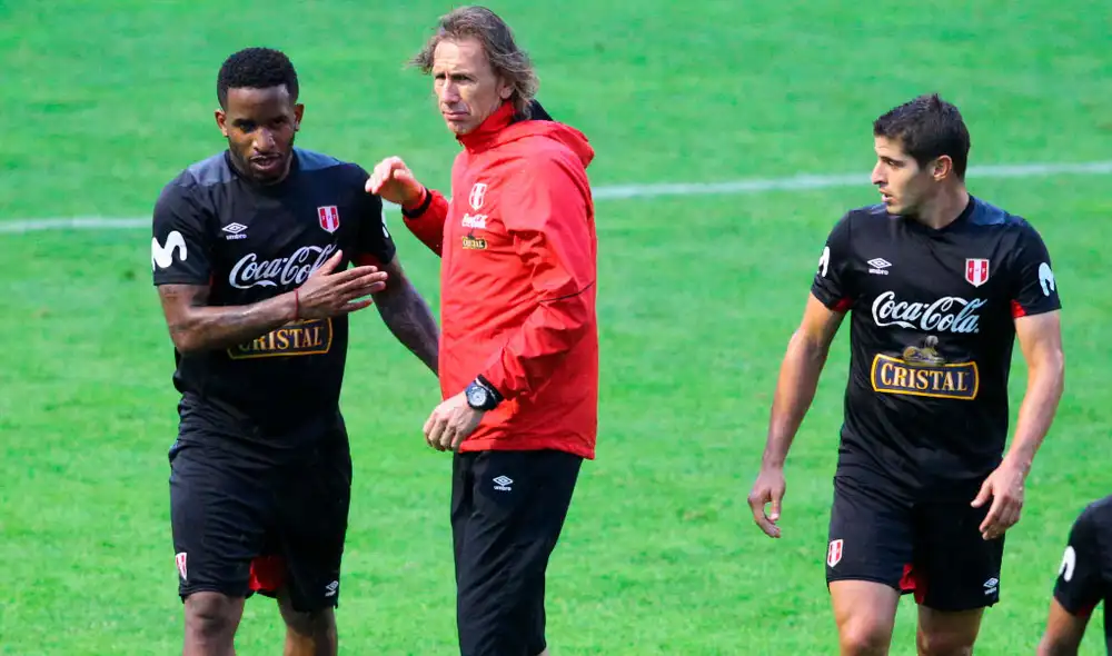 Jefferson Farfán se pondría a trabajar con el comando técnico de Gareca. Foto: GLR/HUGO DIAZ BARRANTES Jefferson Farfán se pondría a trabajar con el comando técnico de Gareca. Foto: GLR/HUGO DIAZ BARRANTES