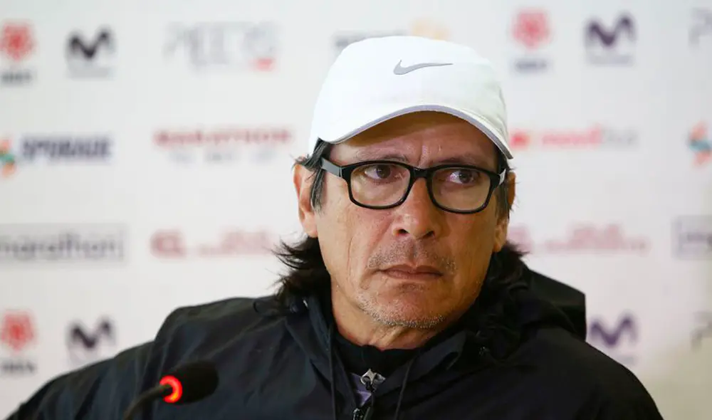 Universitario - Ángel Comizzo Universitario - Ángel Comizzo