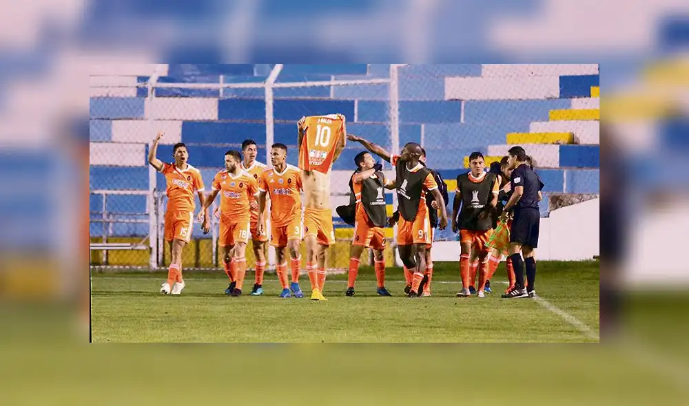 Real Garcilaso: Resbaló y quedó fuera 