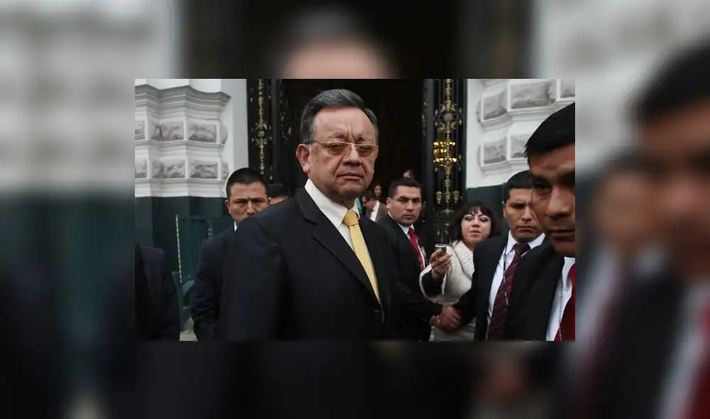 Albán: Está demostrado que Alarcón no tiene condiciones para seguir en la Contraloría