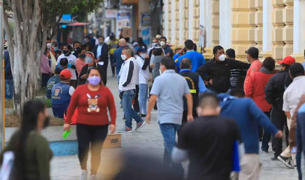EsSalud se encuentra preparándose para los tres escenarios posibles de una segunda ola de la COVID-19. Foto: Clinton Medina / La República