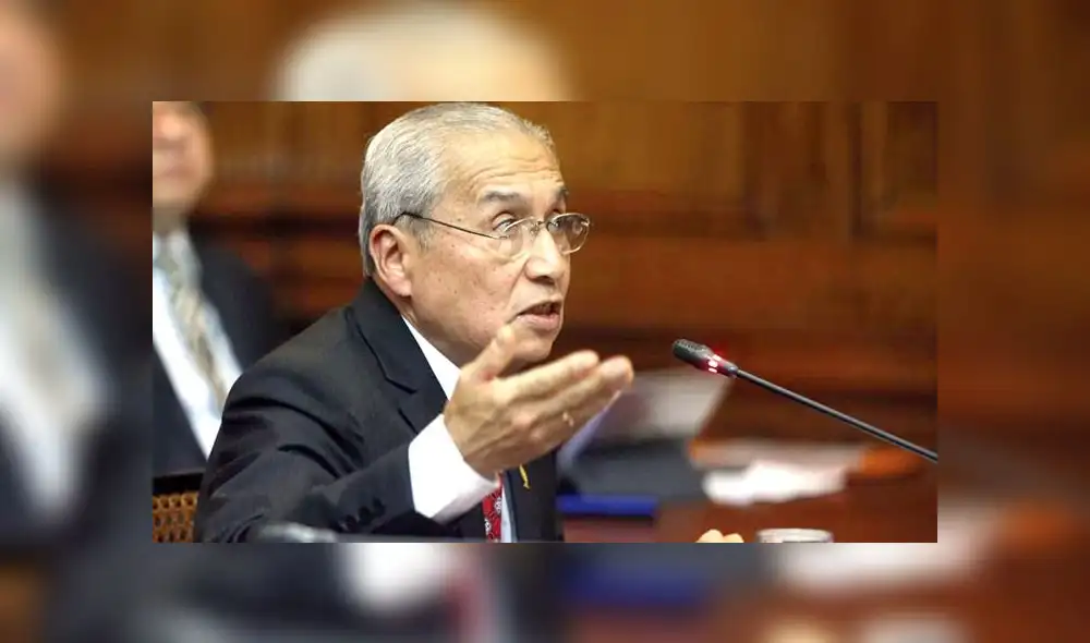 Nueva bancada de disidentes quiebra la mayoría fujiaprista