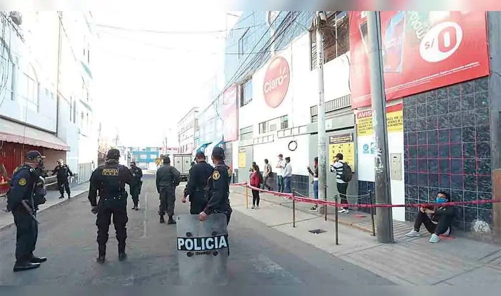 realidad. La mayoría se contagió en patrullaje en calles. realidad. La mayoría se contagió en patrullaje en calles.