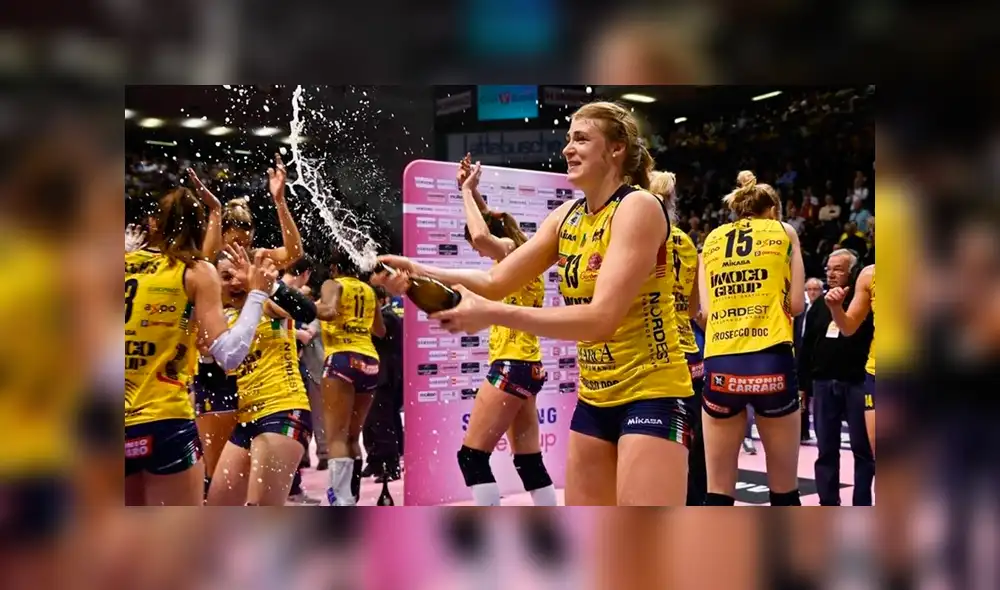Salieron campeonas de la liga italiana de vóley y lo celebraron con un desnudo [FOTOS]