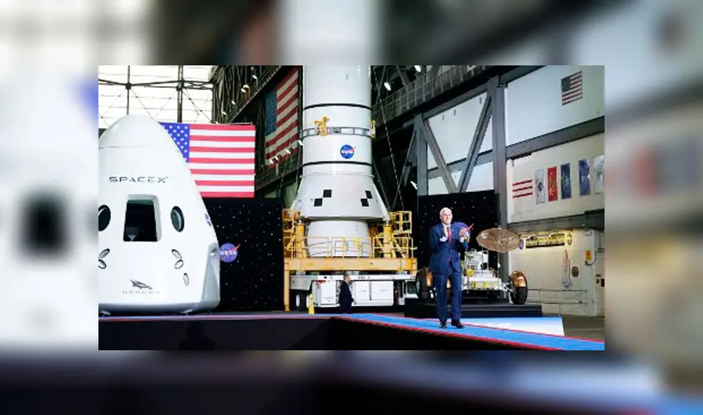 Vicepresidente Mike Pence después del lanzamiento. Foto: AFP. Vicepresidente Mike Pence después del lanzamiento. Foto: AFP.
