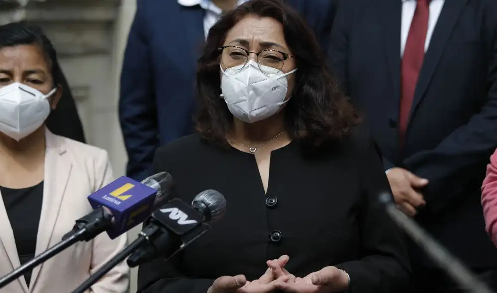 Bermúdez señaló que no buscan responsables del Gobierno anterior por no comprar las vacunas contra la COVID-19. Foto: La República Bermúdez señaló que no buscan responsables del Gobierno anterior por no comprar las vacunas contra la COVID-19. Foto: La República