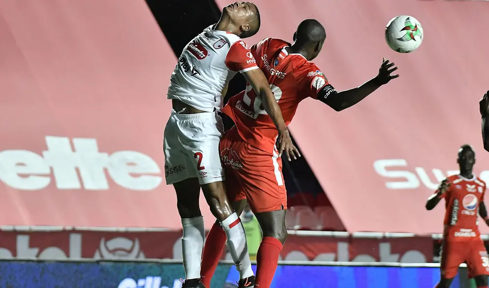 Santa Fe y América de Cali juegan en el estadio Pascual Guerrero. Foto: Santa Fe/Twitter