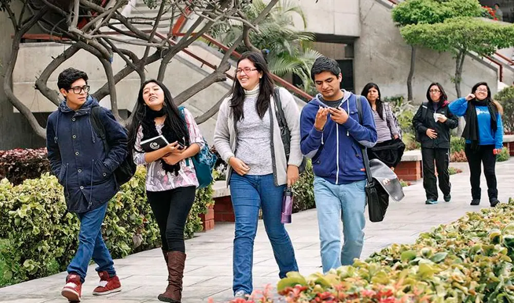 Alumnos podrían regresar a clases en el primer trimestre del 2021. Foto: El Peruano Alumnos podrían regresar a clases en el primer trimestre del 2021. Foto: El Peruano