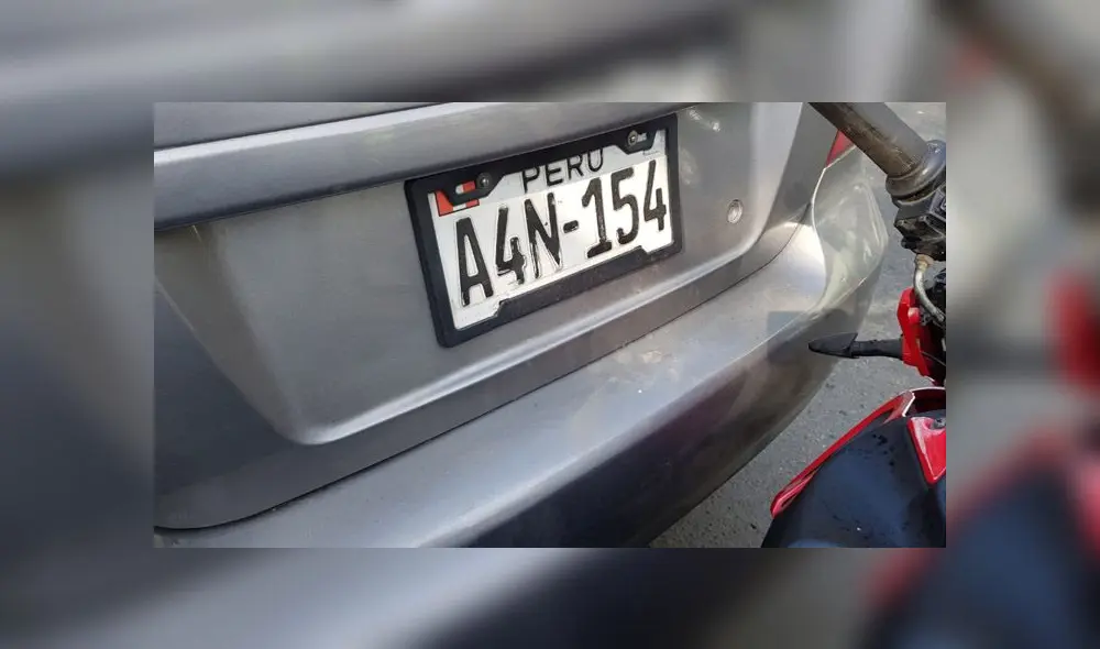 Chofer en presunto estado de ebriedad y ambos vehículos fueron conducidos a la comisaría de Piedra Liza. (Foto: Christian Moreno / La República) Chofer en presunto estado de ebriedad y ambos vehículos fueron conducidos a la comisaría de Piedra Liza. (Foto: Christian Moreno / La República)