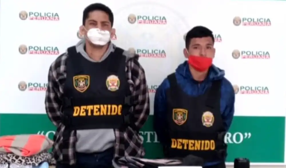 Los delincuentes pudieron ser capturados por la Policía antes de vender el botín en el mercado de 'La Paradita'. Foto: Captura de América Los delincuentes pudieron ser capturados por la Policía antes de vender el botín en el mercado de 'La Paradita'. Foto: Captura de América