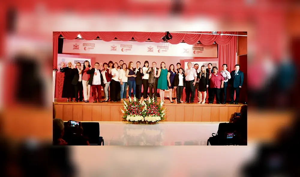 Debate. El último sábado 18, el JNE hizo el debate de candidatos congresales del Callao en el colegio San Antonio Marianistas. Debate. El último sábado 18, el JNE hizo el debate de candidatos congresales del Callao en el colegio San Antonio Marianistas.