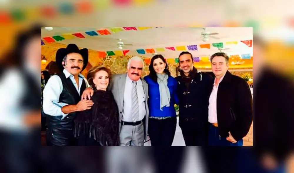 Es la tercera vez que Vicente Fernández enfrenta un episodio de cáncer. (FOTOS: Twitter) Es la tercera vez que Vicente Fernández enfrenta un episodio de cáncer. (FOTOS: Twitter)