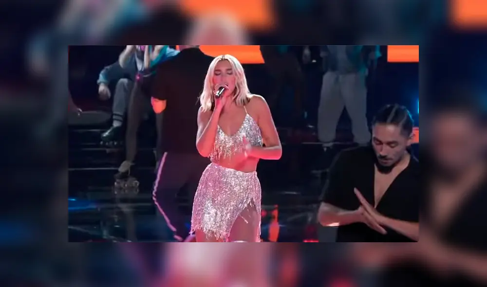 Dua Lipa: Mira su presentación en la final de The Voice [VIDEO]