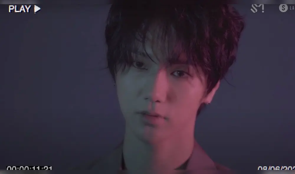 Desliza para ver más fotos de Yesung en "When We Were Us" de SUPER JUNIOR-K.R.Y.