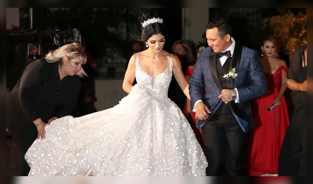 Edwin Luna y Kimberly Flores se casaron en medio de polémica [FOTOS]