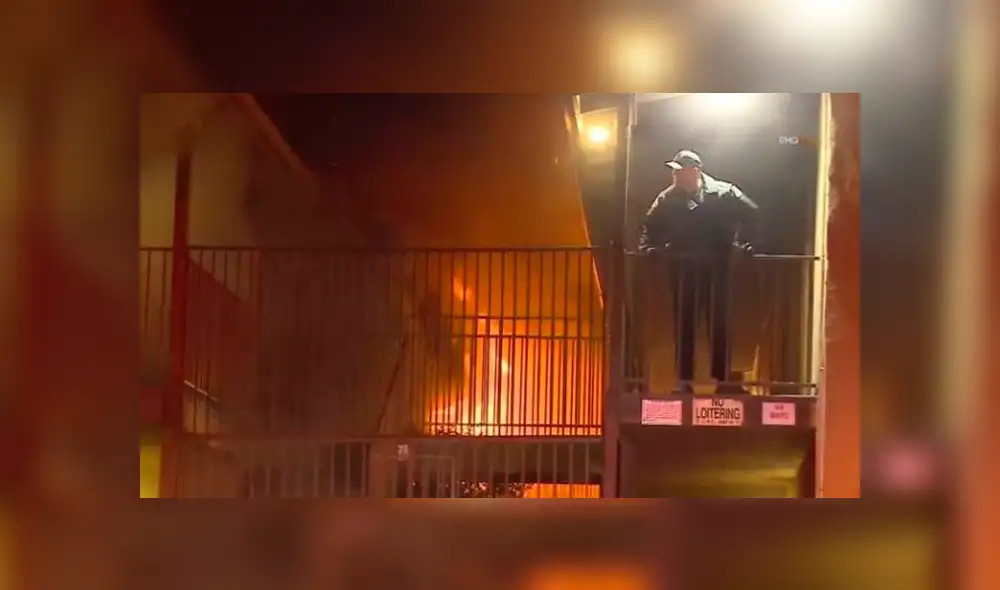 Padre fallece junto a sus tres hijos en incendio causado por el árbol de Navidad Padre fallece junto a sus tres hijos en incendio causado por el árbol de Navidad