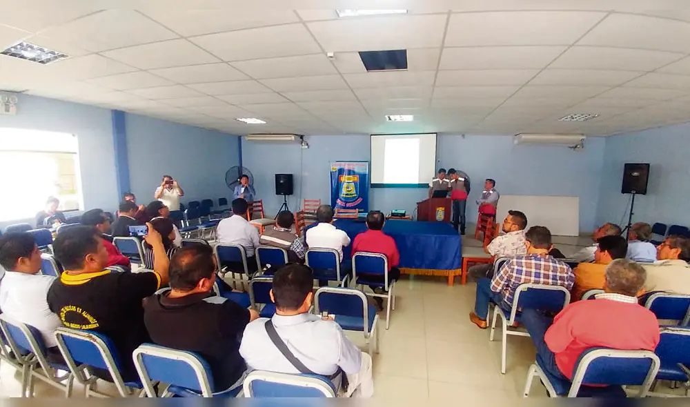 Pronied se reunió en Sullana. Pronied se reunió en Sullana.