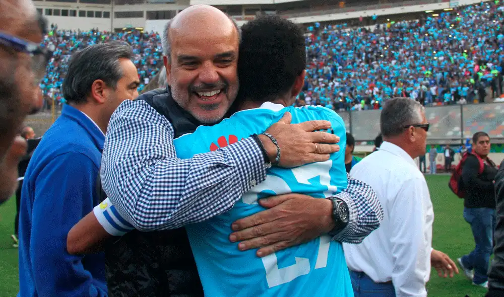 Federico Cúneo, expresidente de Sporting Cristal, expresó su preocupación tras la venta del club a Innova Sports. | Foto: GLR