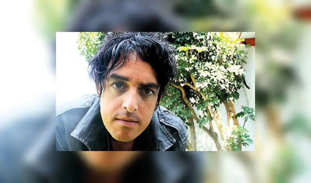 Pelo Madueño une a reconocidas figuras para cantar al personal de salud  [VIDEO] 